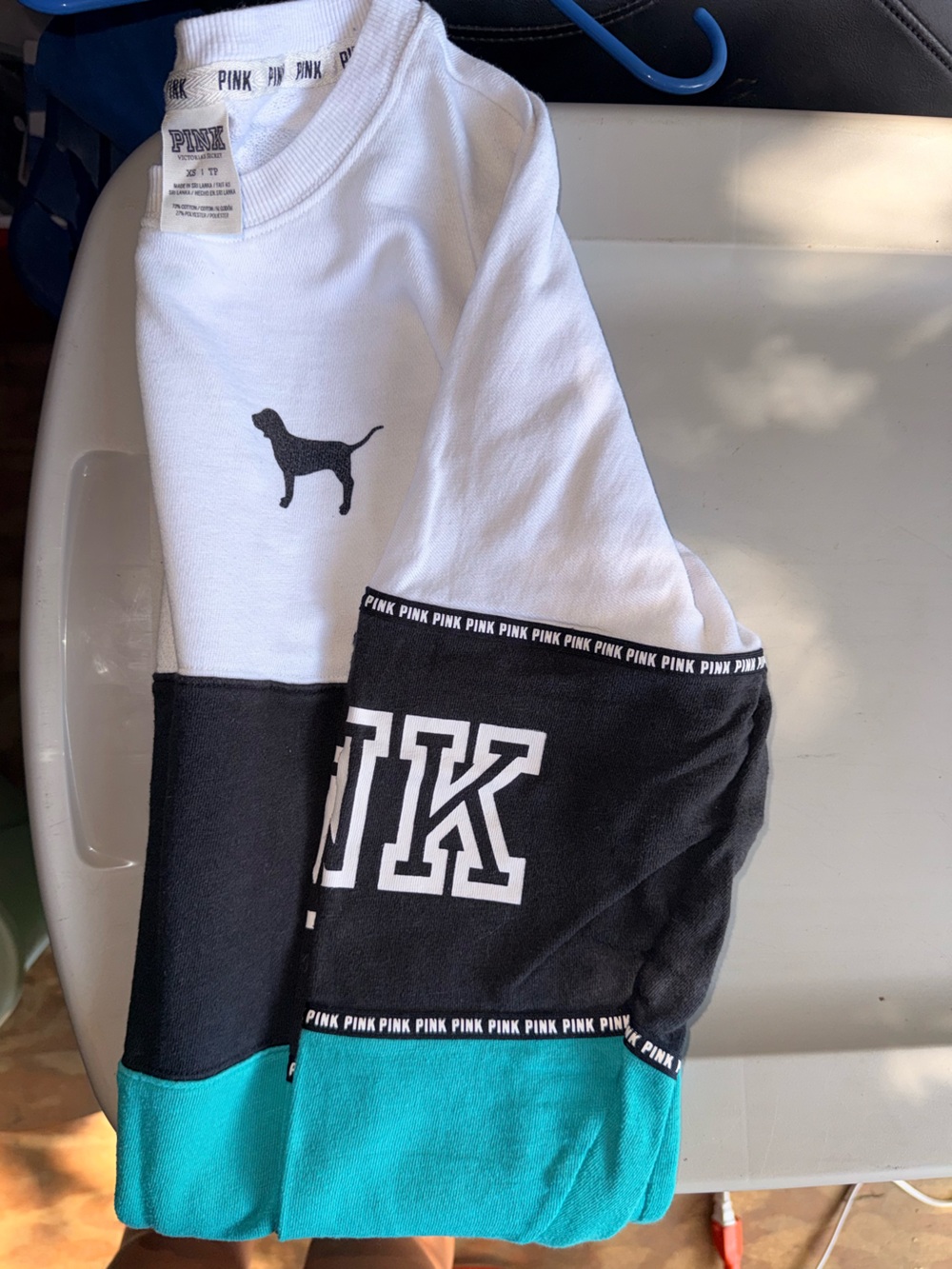 PINK Victoria's Secret Black and White Long Sleeve Tee